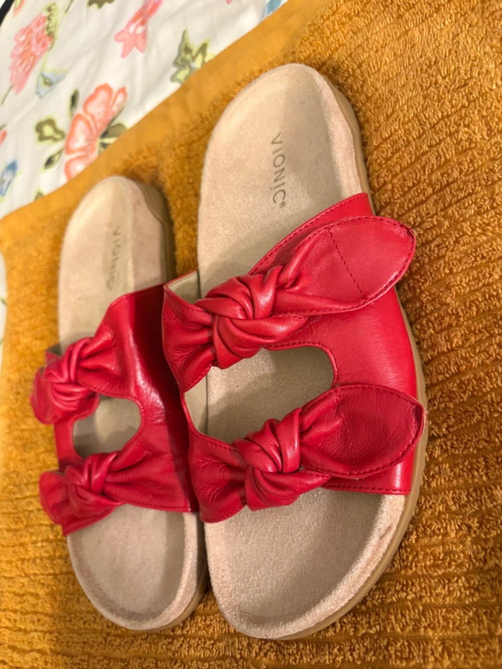 Vionic Shoes - Picture 2 of 10
